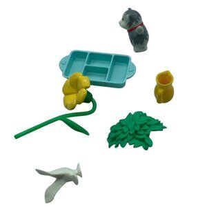 Playmobil Miniature Figurine Set Cat Bird Yellow Pitcher Flower Green Bush Top